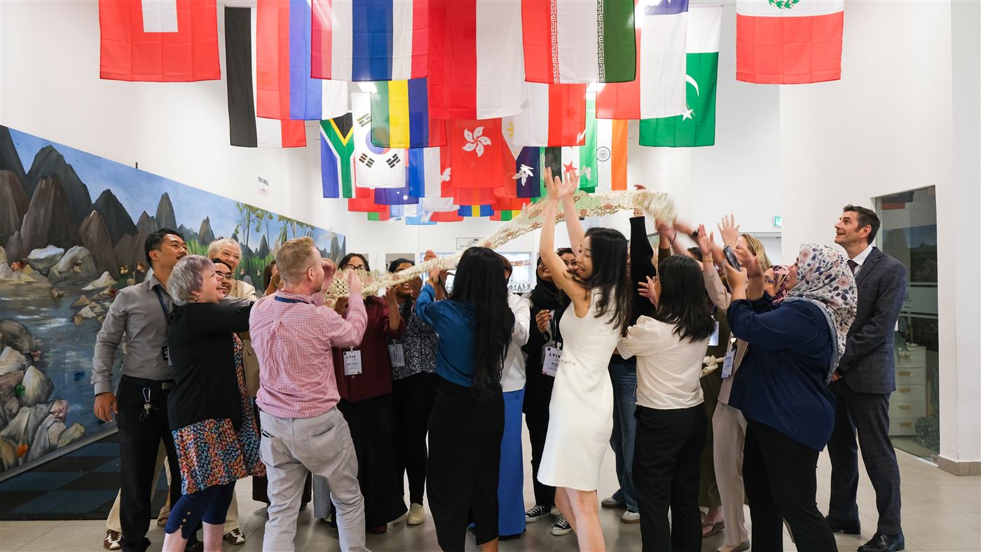 LYIS-L Leading Your International School Library course